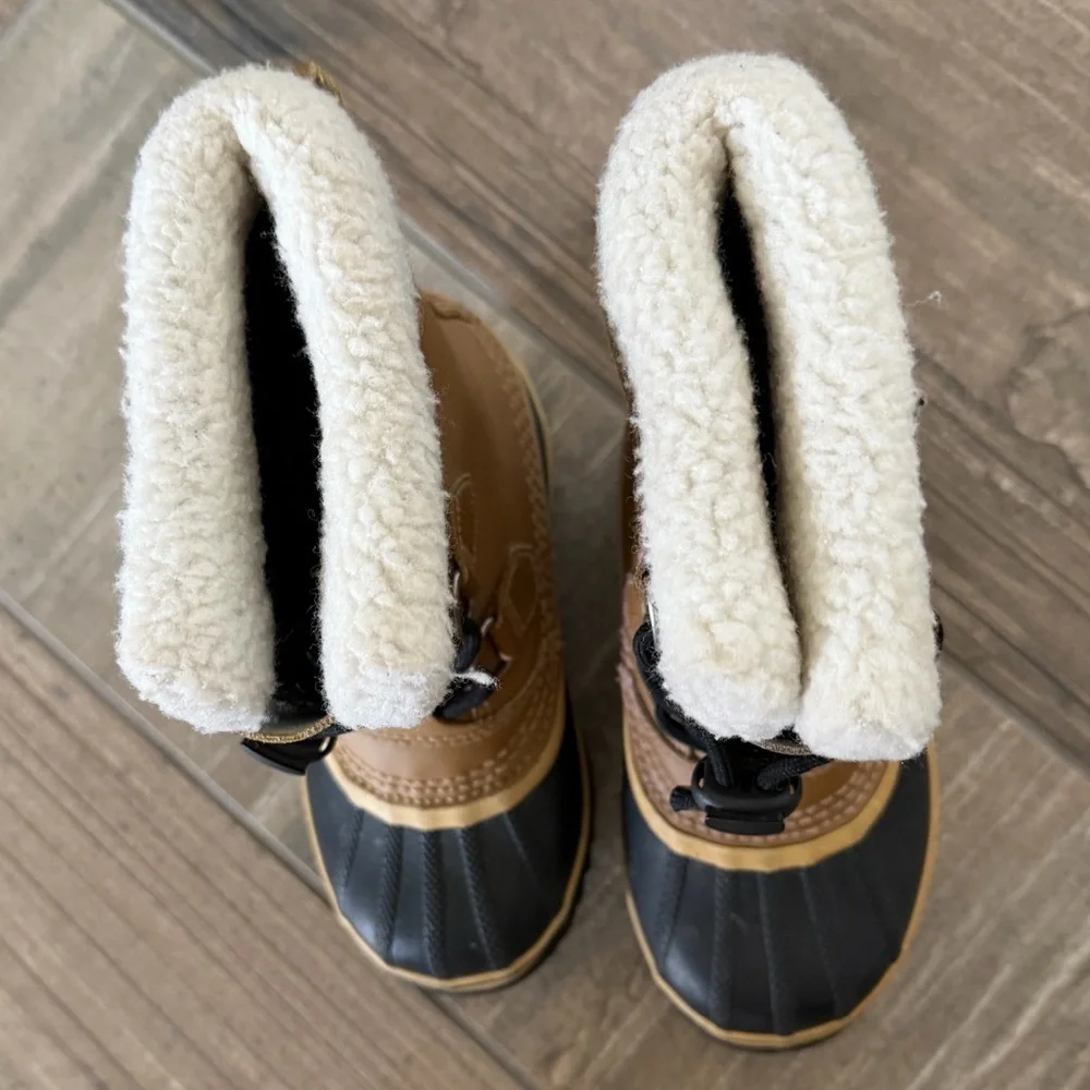 SOREL YOOT PAC BOOT KIDS size 13